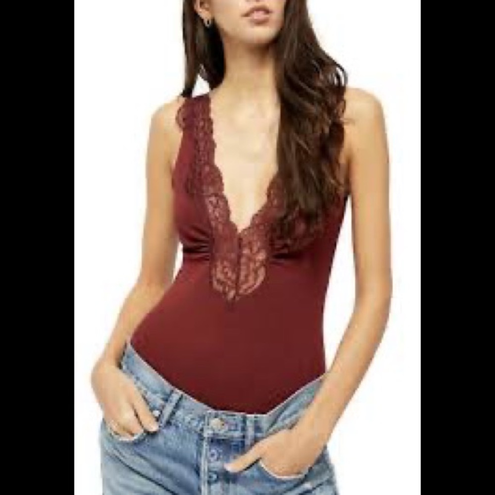Free People First Call V-neck Lace trim Bodysuit NWT